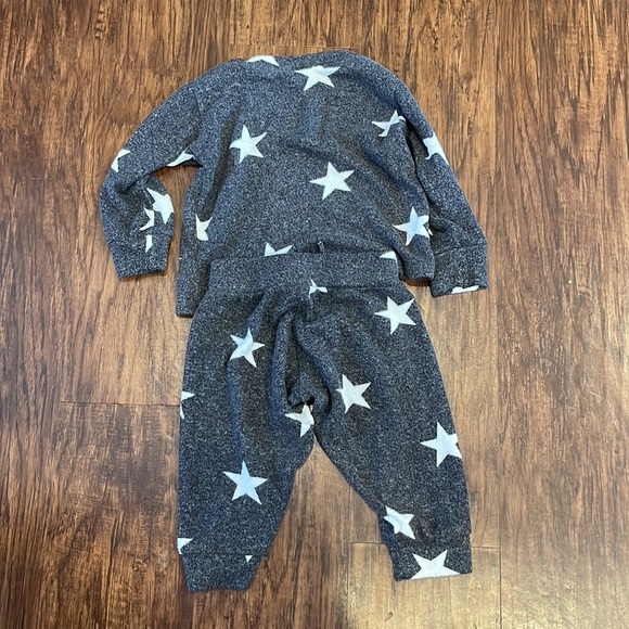 Dark grey super soft and comfy outfit - Picture 3 of 3